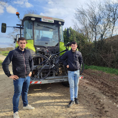Clovis Richard et Baptiste Cormerais, CR Industry créateurs de solutions de mobilité pour le secteur agricole